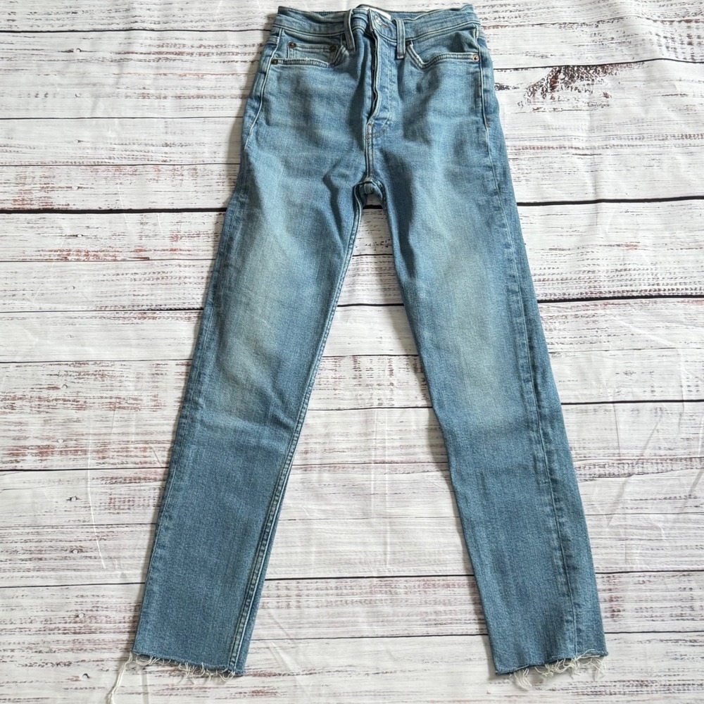 RE/DONE High Rise Straight Leg Jeans Light‎ Wash Raw Hem Size 24 Button Fly Blue